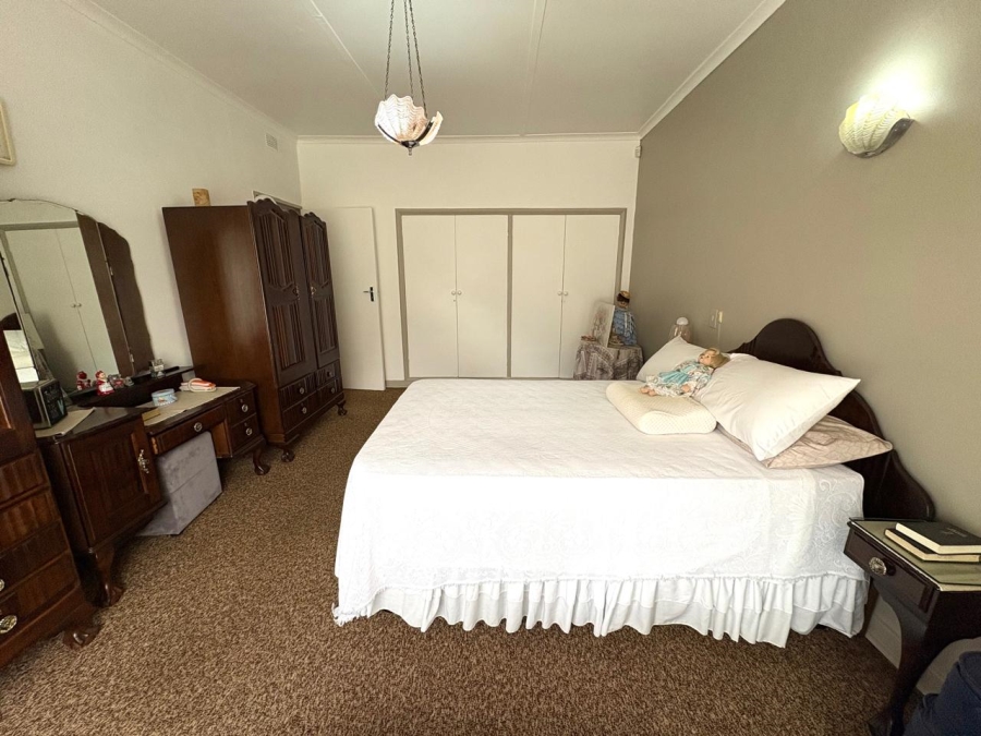 4 Bedroom Property for Sale in Naudeville Free State